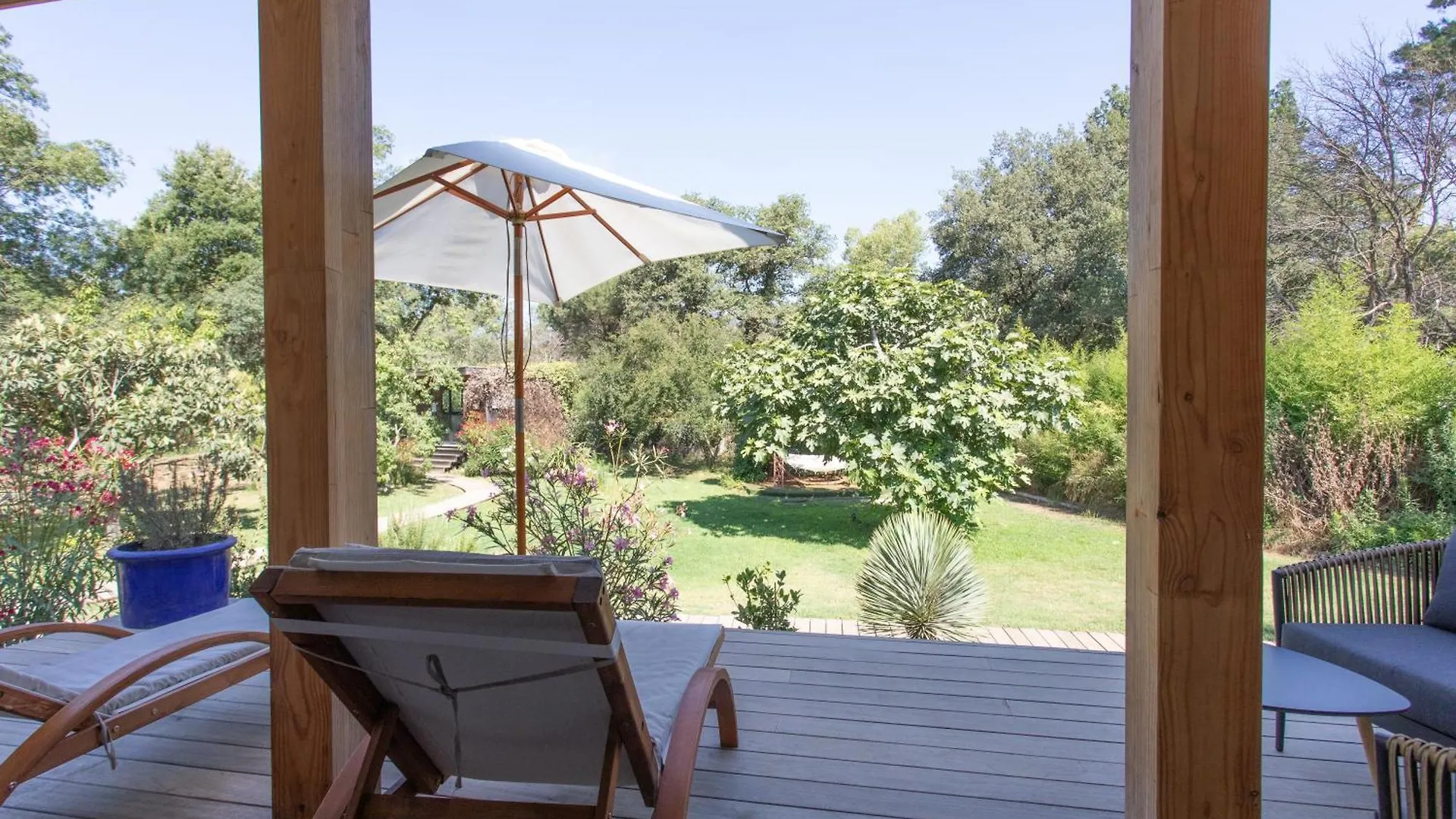 Hotel Le Verger Maelvi Grimaud
