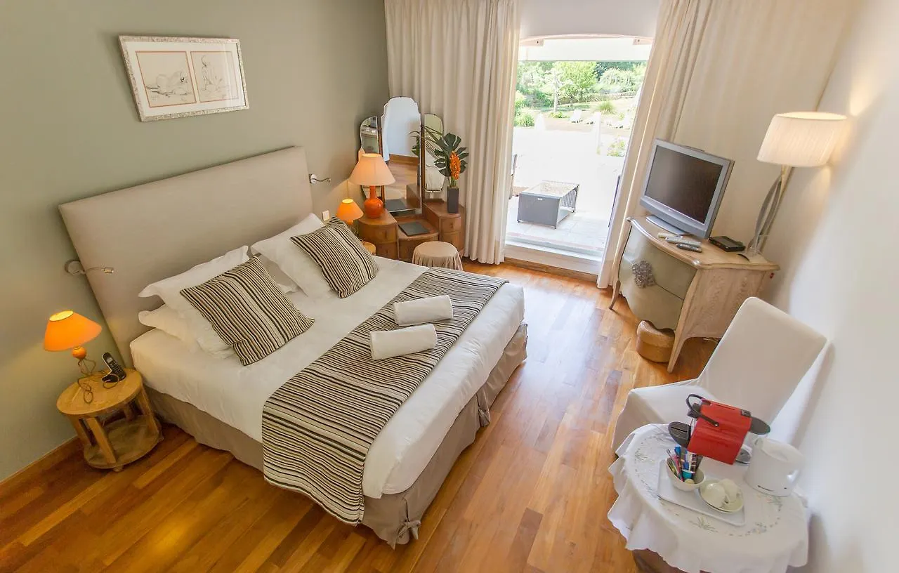Hotel Le Verger Maelvi Grimaud
