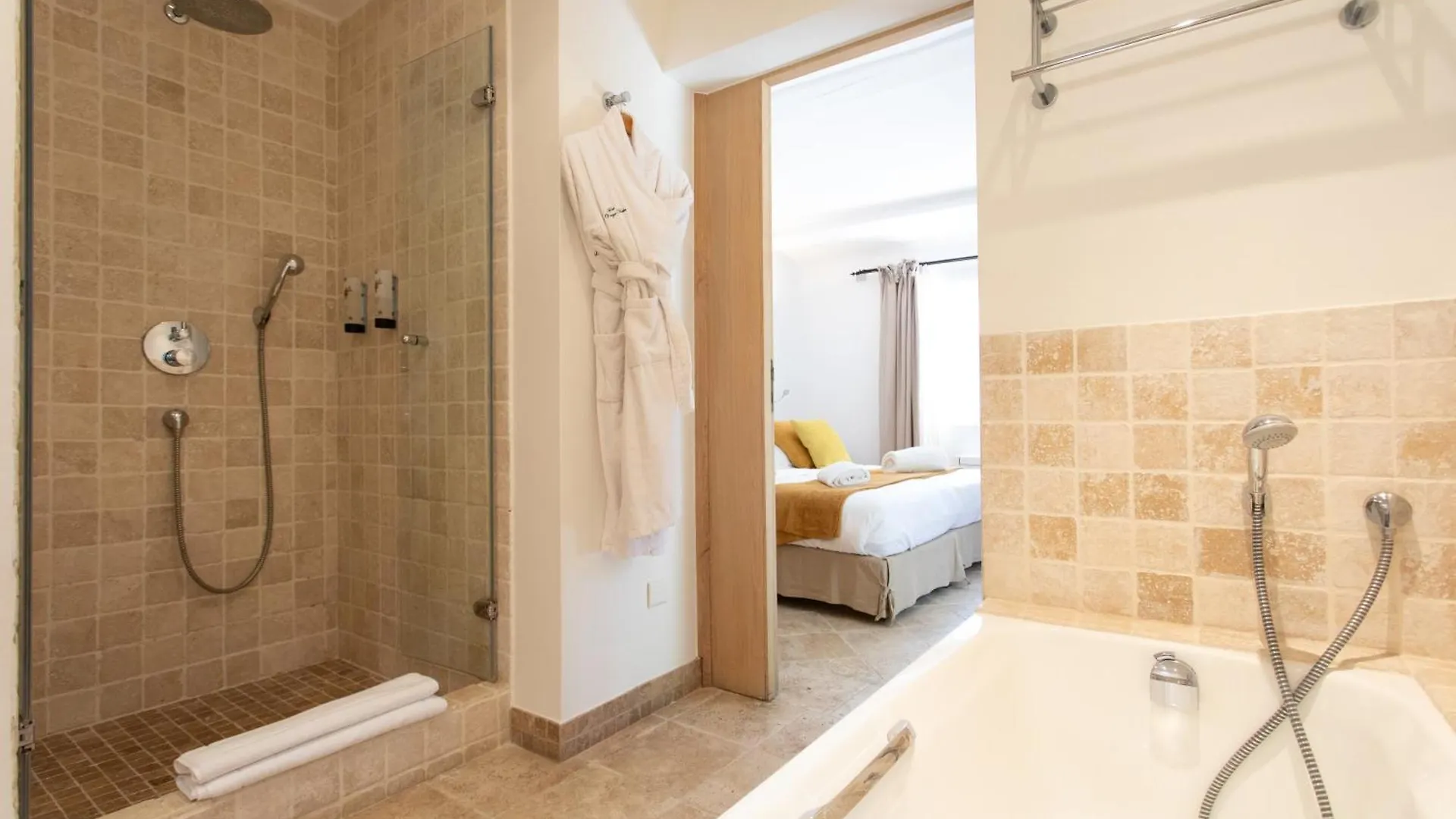 Hotel Le Verger Maelvi Grimaud